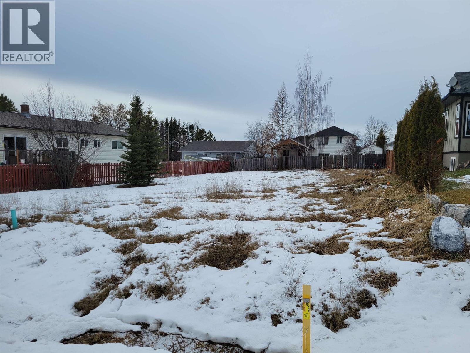 3461 Hargreaves Avenue, Vanderhoof, British Columbia  V0J 3A0 - Photo 2 - R3092558