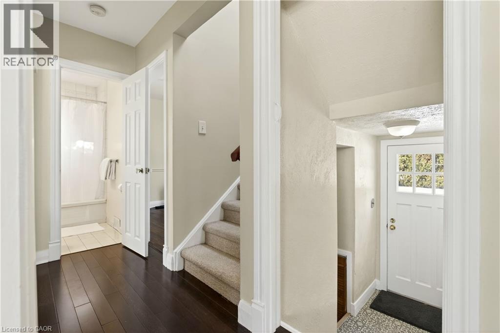 2067 Maplewood Drive, Burlington, Ontario  L7R 2C6 - Photo 18 - 40805859