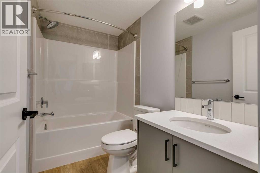 31 Creekstone Green Sw, Calgary, Alberta  T2X 6H6 - Photo 43 - A2284189