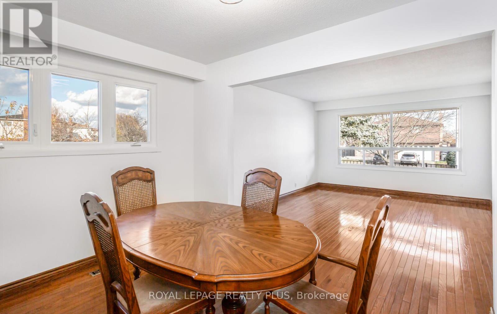 Upper - 2844 Kingsberry Crescent, Mississauga, Ontario  L5B 2K9 - Photo 20 - W12816298