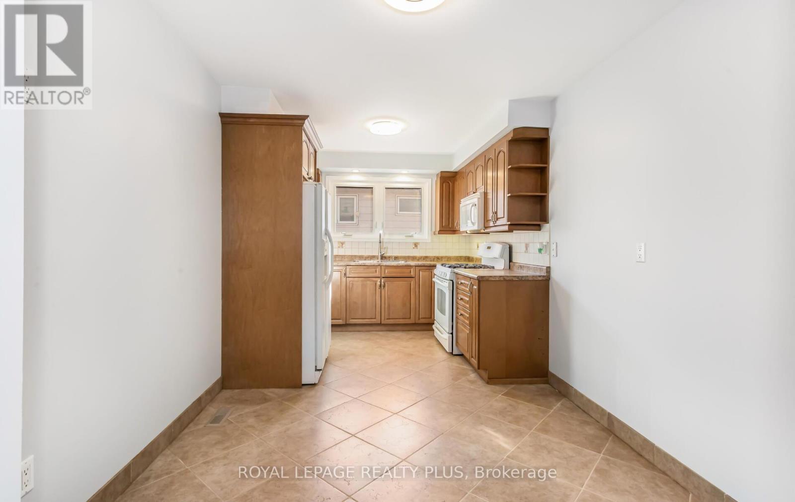 Upper - 2844 Kingsberry Crescent, Mississauga, Ontario  L5B 2K9 - Photo 22 - W12816298