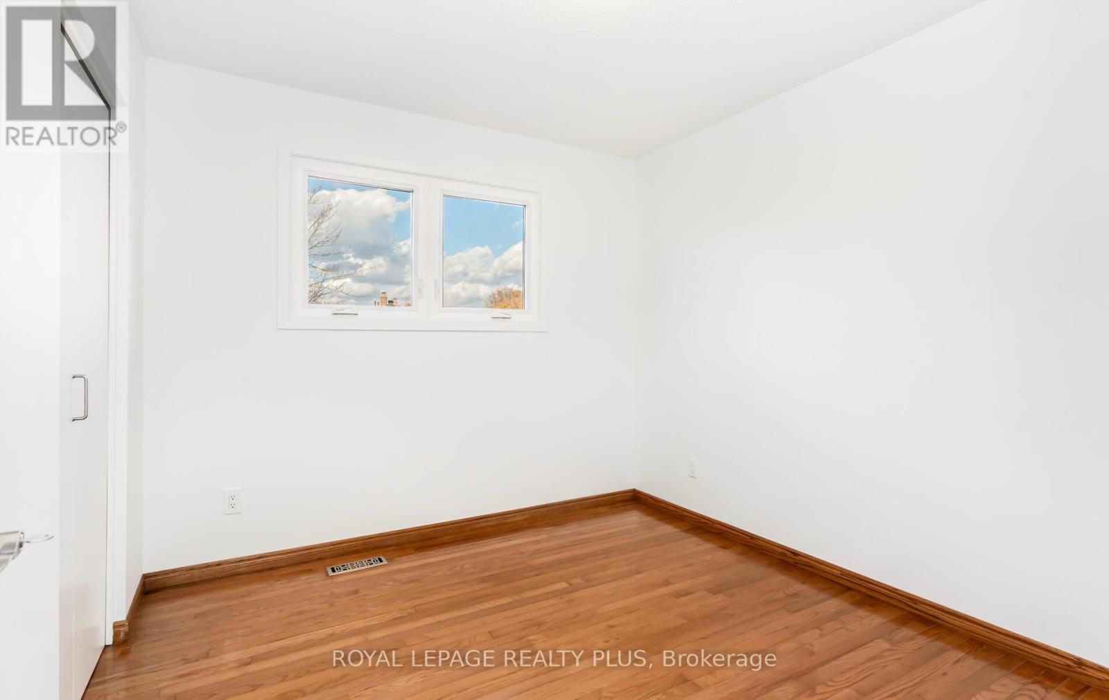 Upper - 2844 Kingsberry Crescent, Mississauga, Ontario  L5B 2K9 - Photo 37 - W12816298