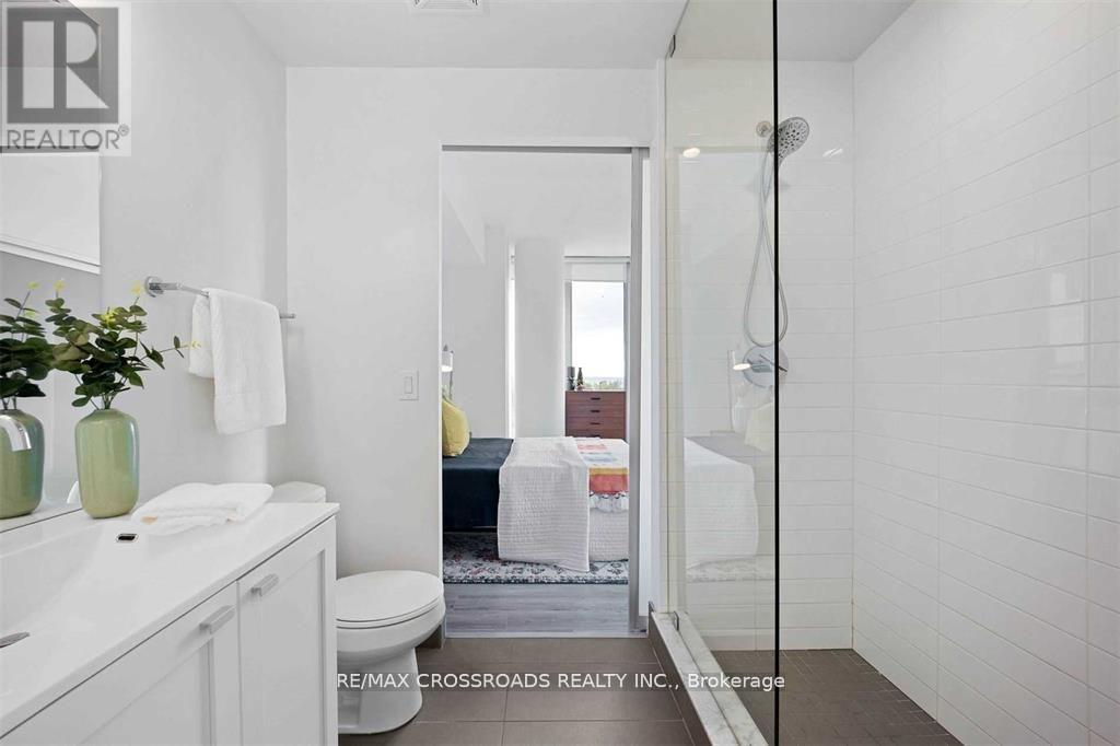 603 - 105 The Queensway Way, Toronto, Ontario  M6S 5B5 - Photo 20 - W12816318