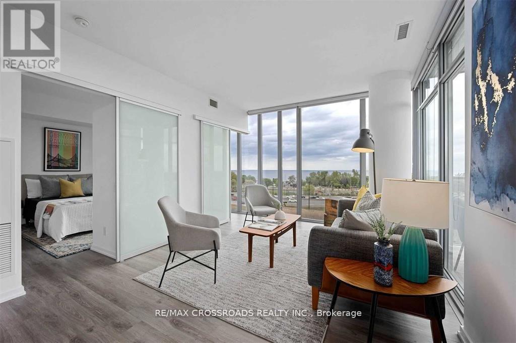 603 - 105 The Queensway Way, Toronto, Ontario  M6S 5B5 - Photo 9 - W12816318