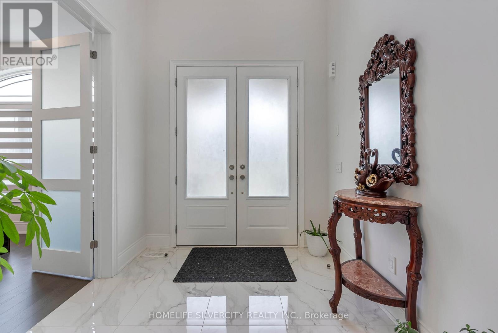 71 Raspberry Rdg Avenue, Caledon, Ontario  L7C 4N3 - Photo 3 - W12816336