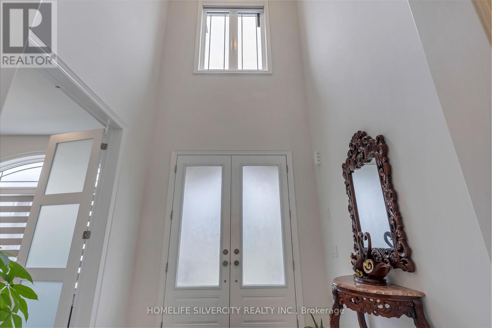 71 Raspberry Rdg Avenue, Caledon, Ontario  L7C 4N3 - Photo 4 - W12816336