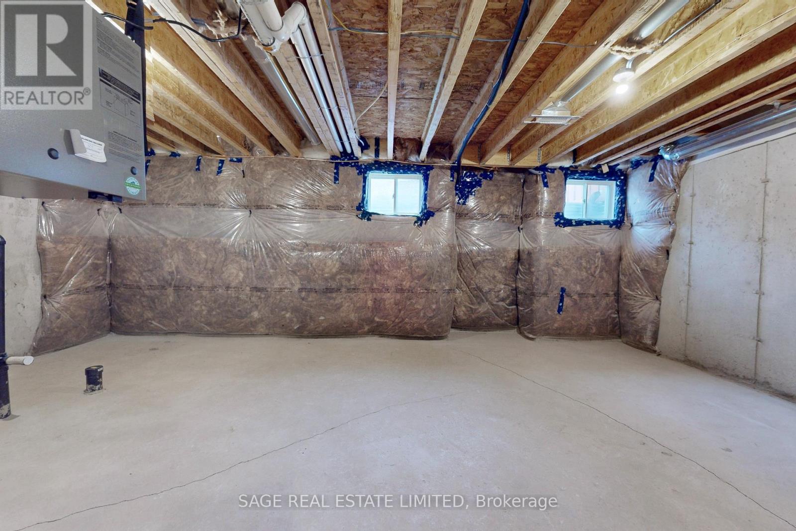 1826 Thames Circle, Milton, Ontario  L9E 2A4 - Photo 35 - W12816342