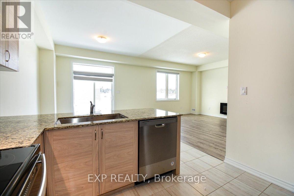 80 Hillcroft Way, Kawartha Lakes (Bobcaygeon), Ontario  K0M 1A0 - Photo 9 - X12816310