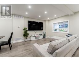 47 MAHONEY AVENUE, Toronto, Ontario