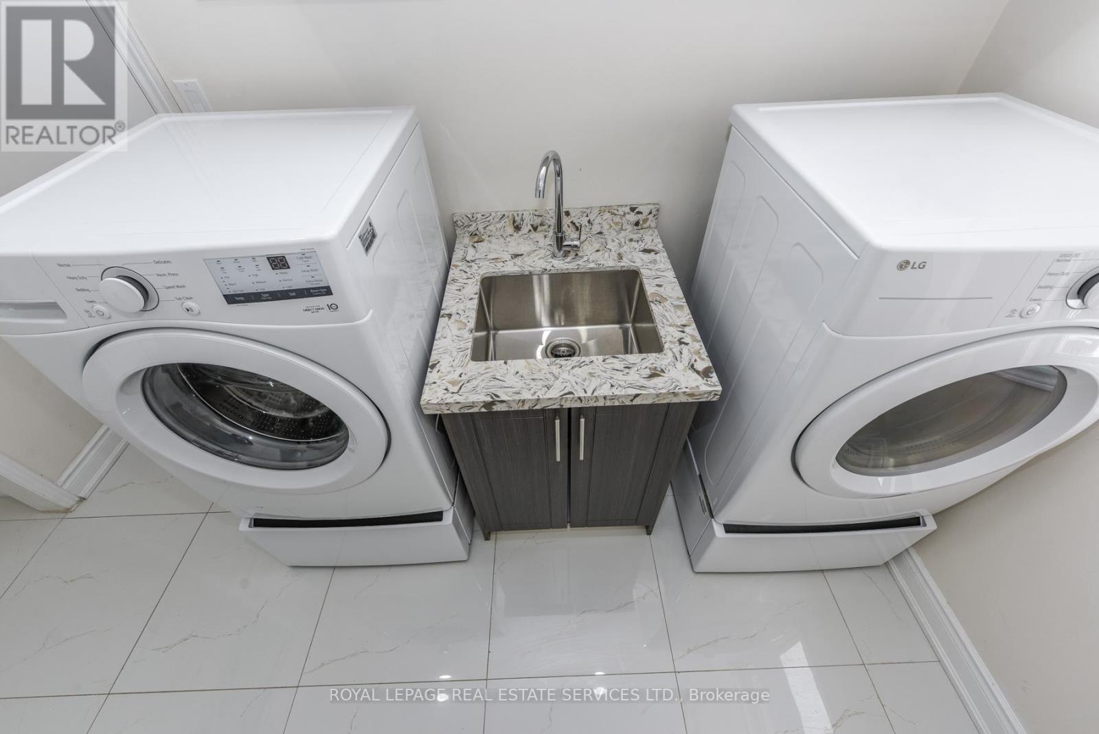 18 Tremont Court, Brampton, Ontario  L6Z 4C8 - Photo 43 - W12798422