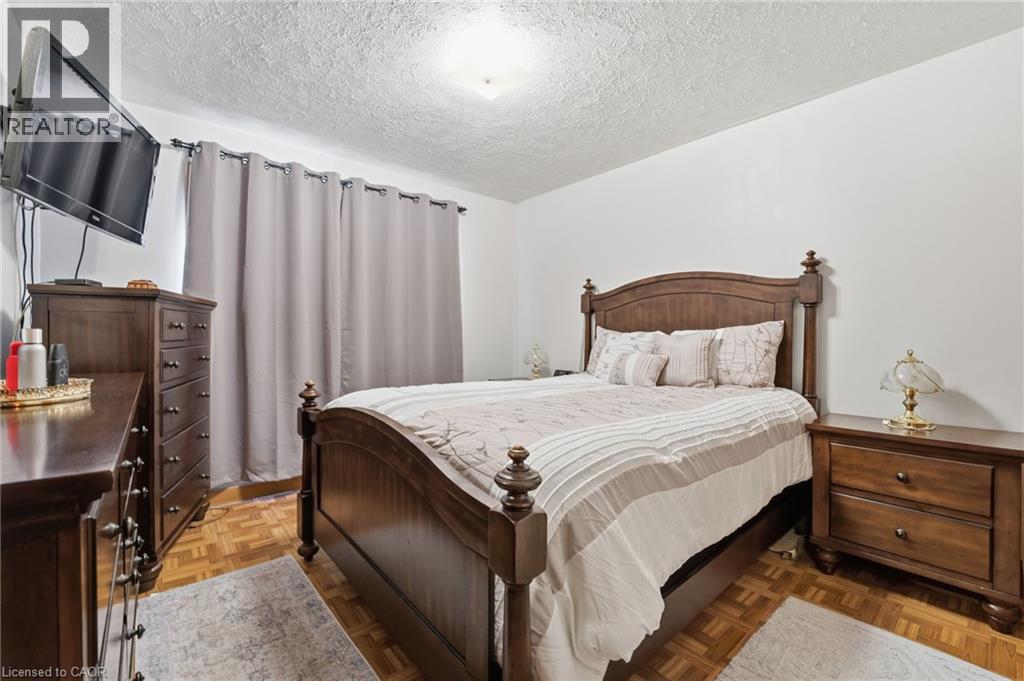 29 Leckie Avenue, Stoney Creek, Ontario  L8J 2S7 - Photo 14 - 40807414