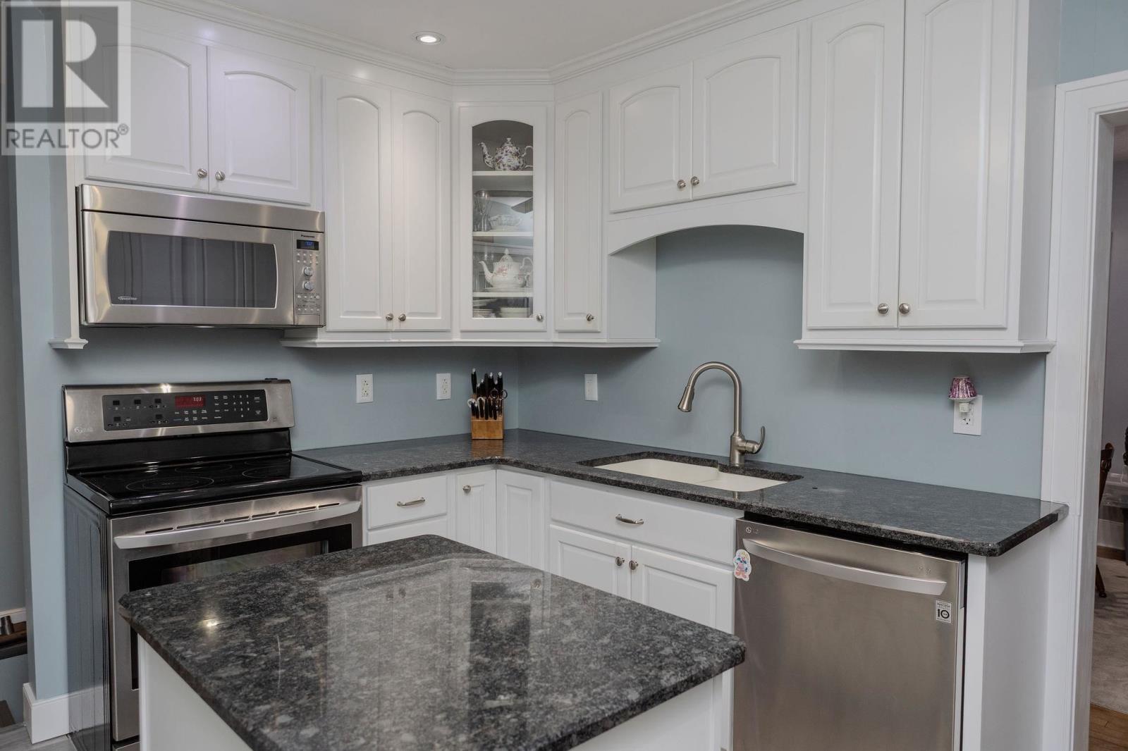 137 Pilgrim St, Sault Ste. Marie, Ontario  P6A 3E8 - Photo 27 - SM253344