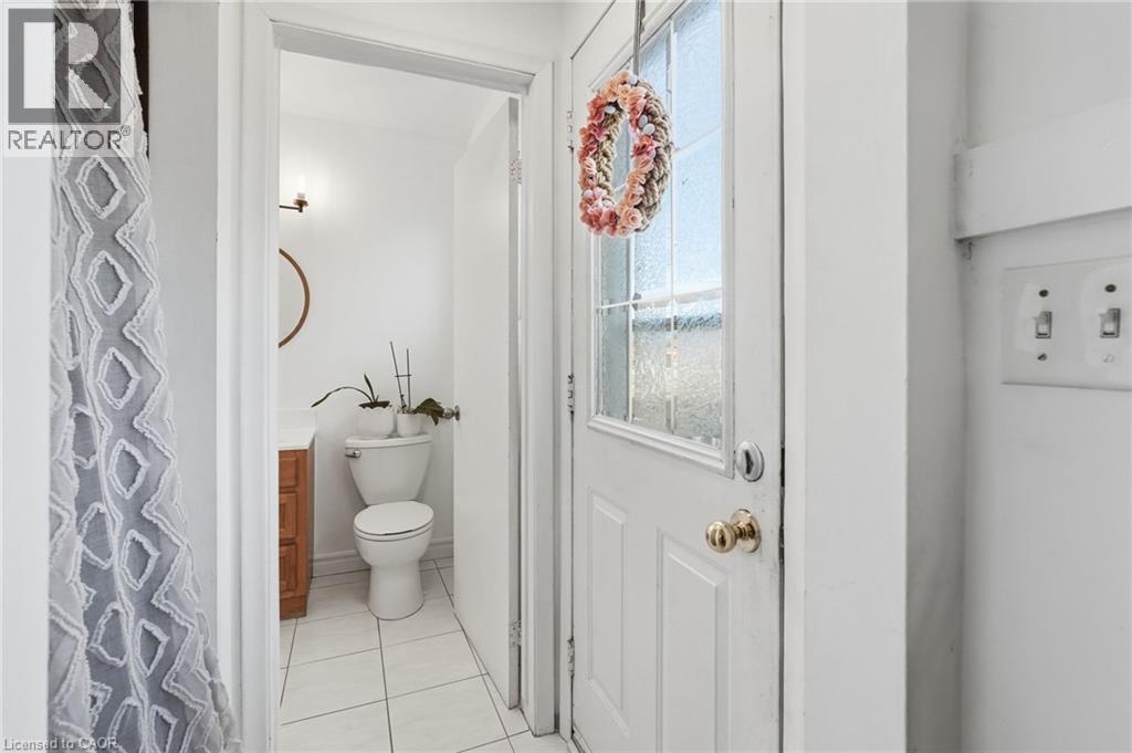 130 Riverdale Drive, Hamilton, Ontario  L8E 1K4 - Photo 14 - 40806708