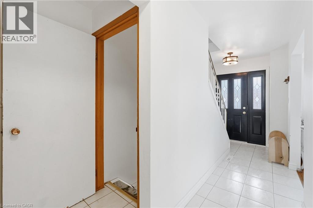 130 Riverdale Drive, Hamilton, Ontario  L8E 1K4 - Photo 28 - 40806708