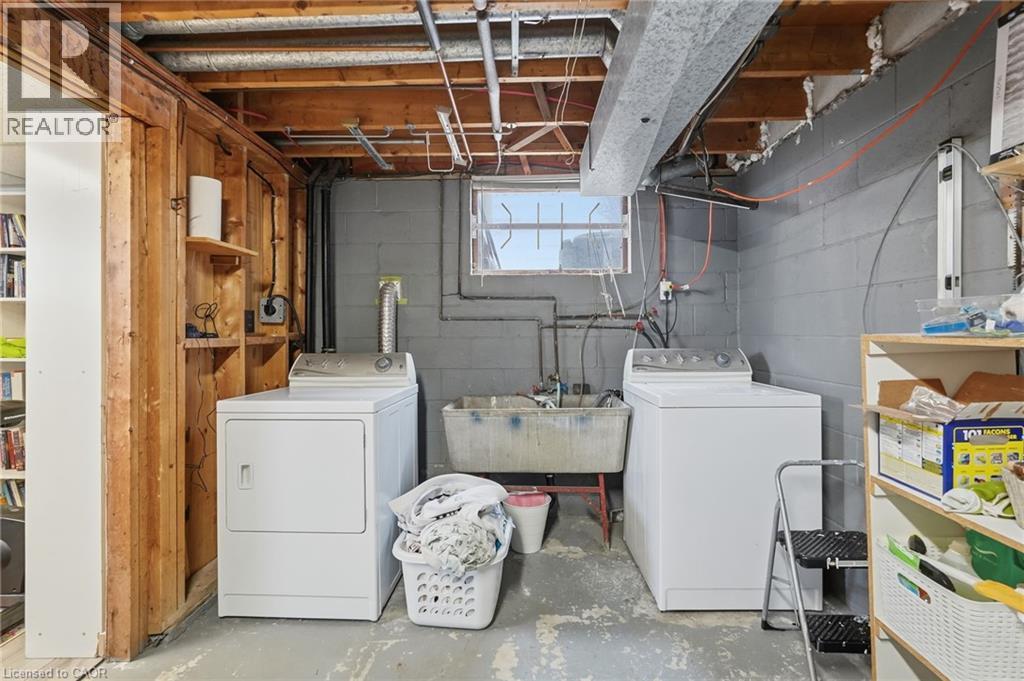 130 Riverdale Drive, Hamilton, Ontario  L8E 1K4 - Photo 33 - 40806708