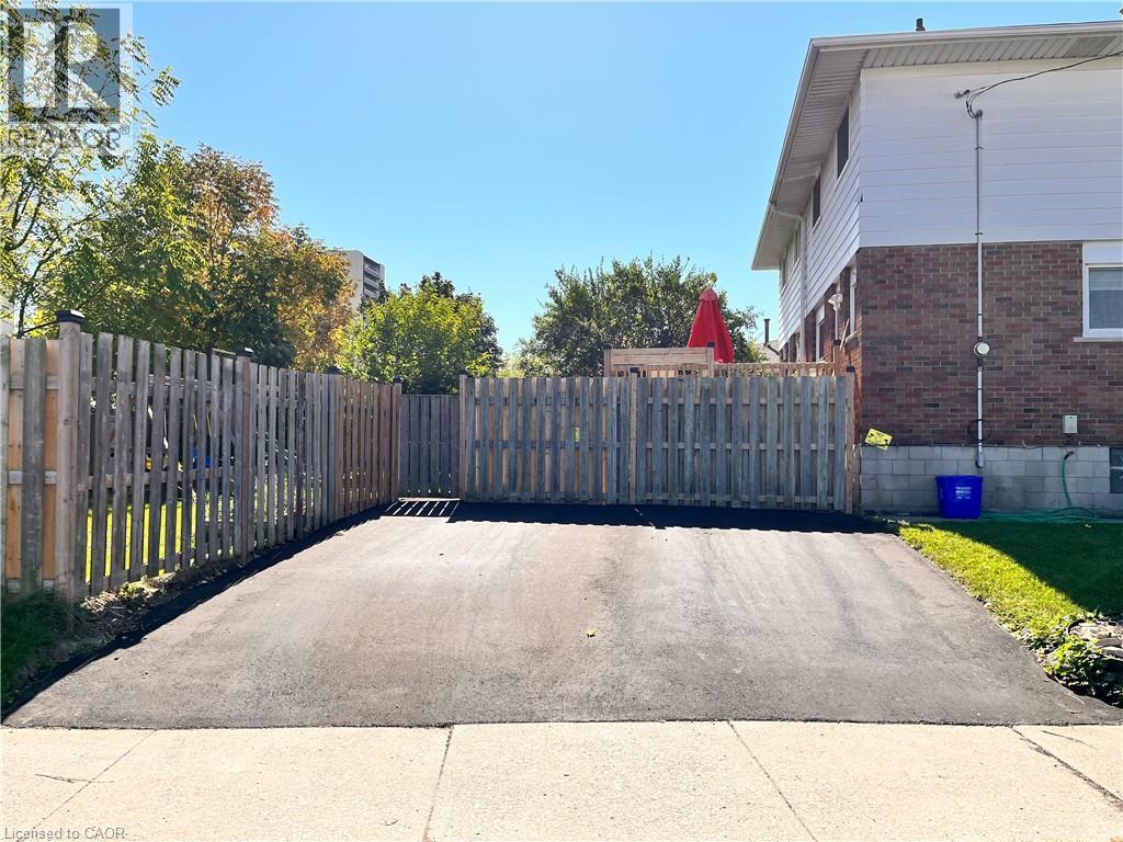 130 Riverdale Drive, Hamilton, Ontario  L8E 1K4 - Photo 45 - 40806708