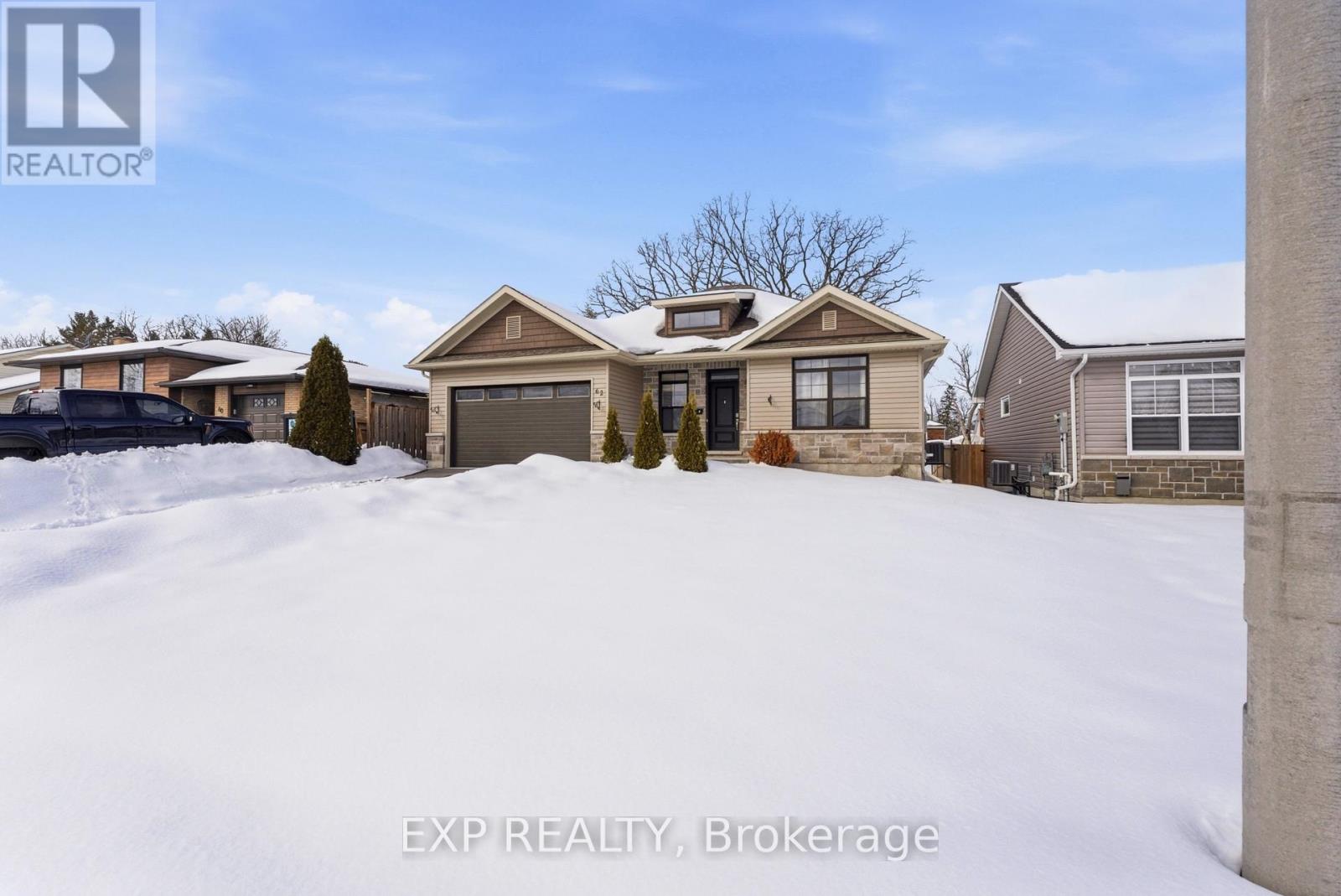 62 Craig Street, Belleville, Ontario  K8P 2J9 - Photo 2 - X12816510