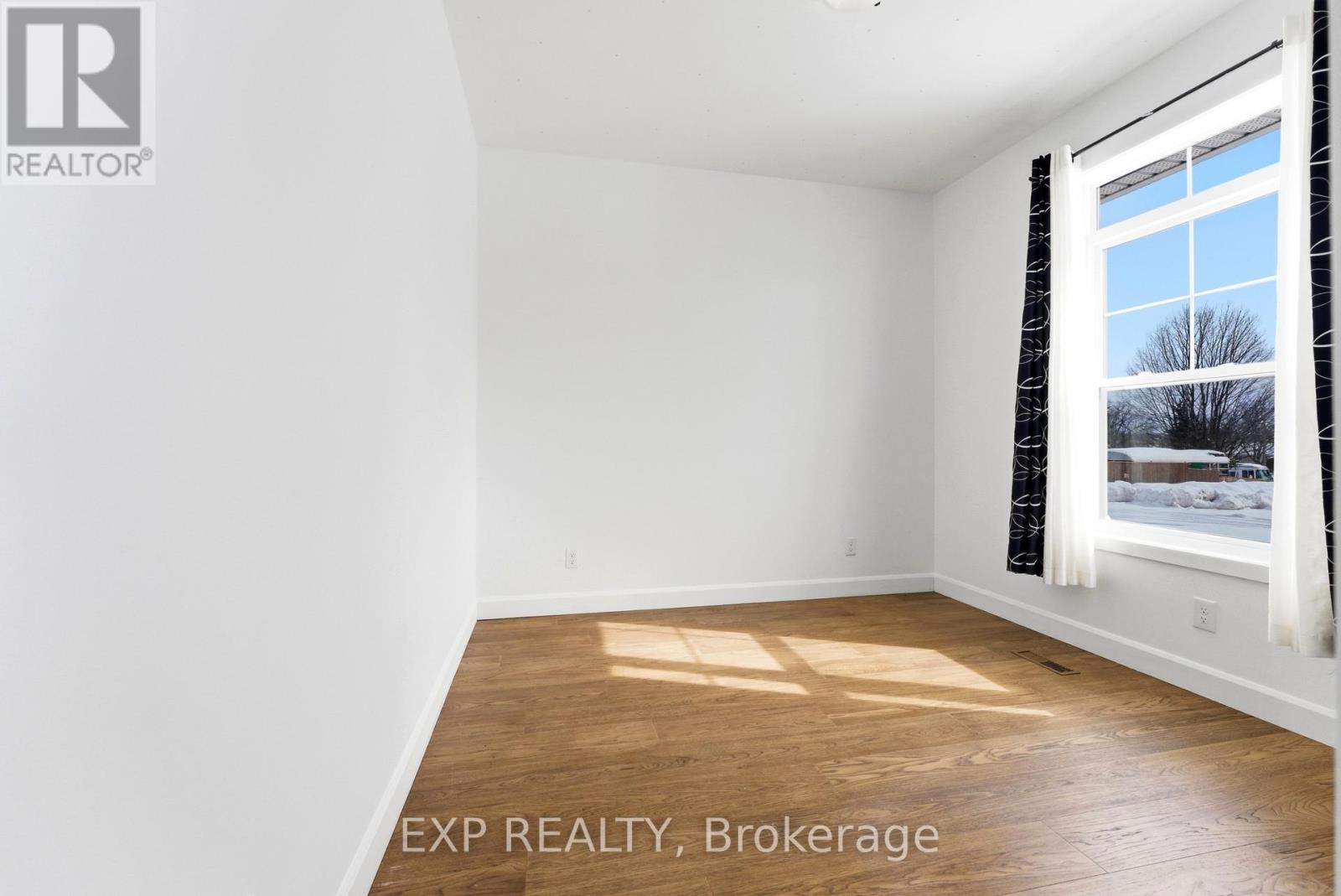 62 Craig Street, Belleville, Ontario  K8P 2J9 - Photo 6 - X12816510