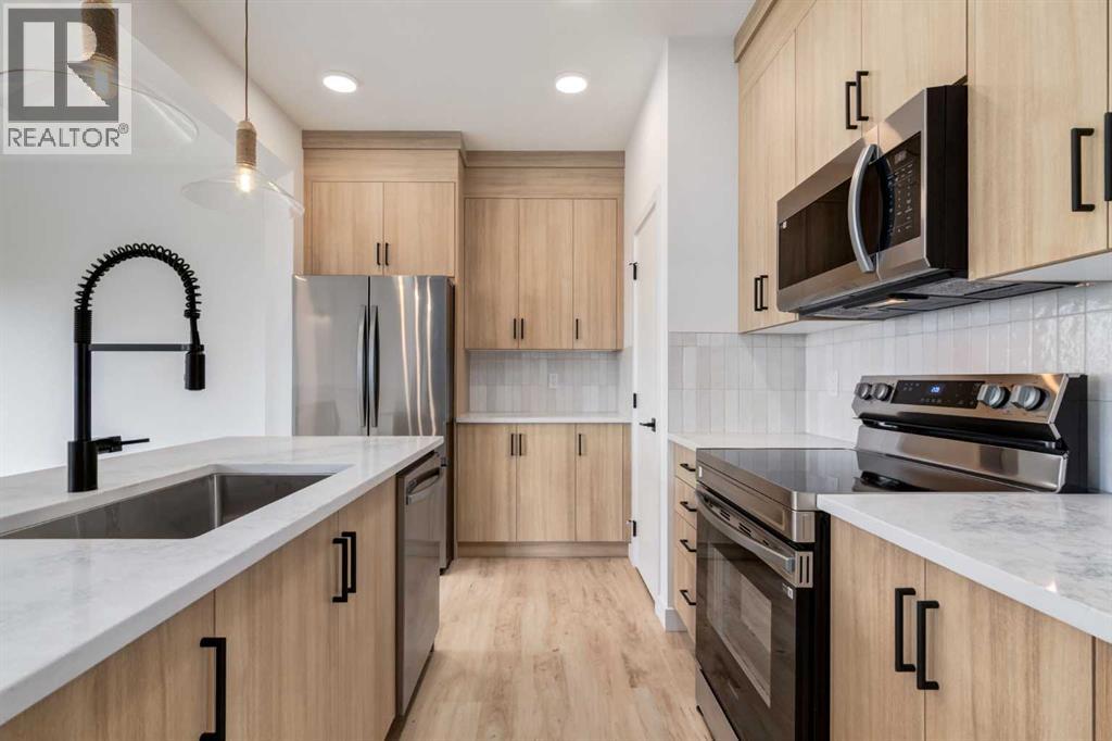 86 Agate Road, Cochrane, Alberta  T4C 3K1 - Photo 9 - A2277209