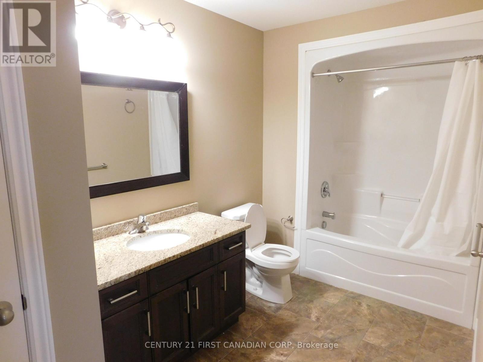 3415 Paulpeel Avenue, London South, Ontario  N6L 0B9 - Photo 13 - X12816450