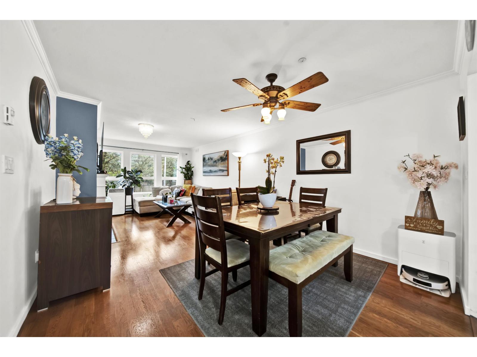 215 9626 148 Street, Surrey, British Columbia  V3R 0W2 - Photo 10 - R3093117