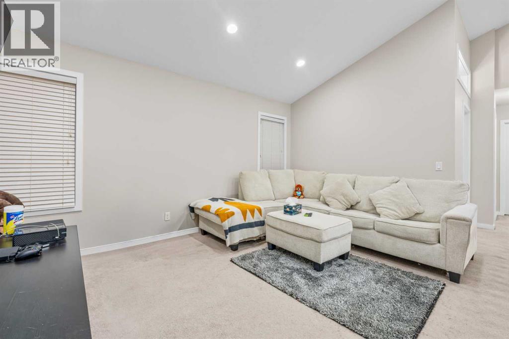 28 Panton Court Nw, Calgary, Alberta  T3K 0X2 - Photo 35 - A2280273