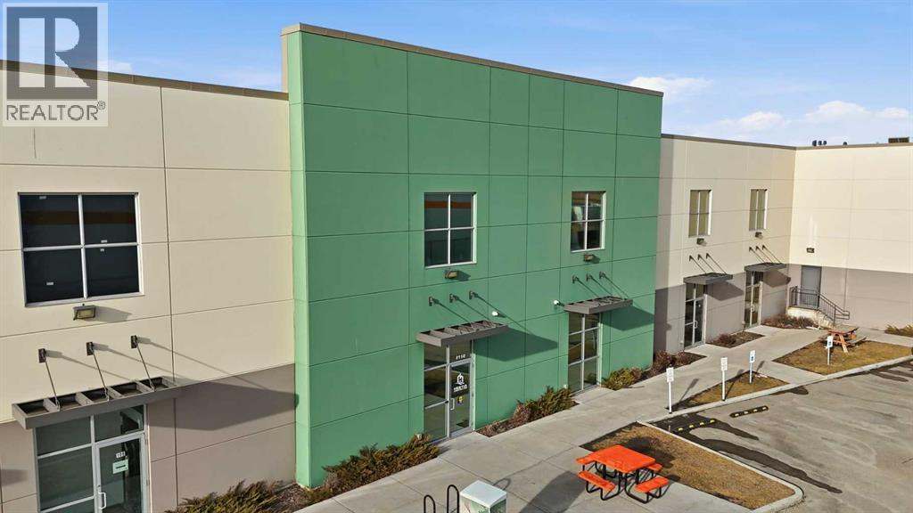 110,114, 10748 74 Street Se, Calgary, Alberta  T2C 5N6 - Photo 1 - A2283981