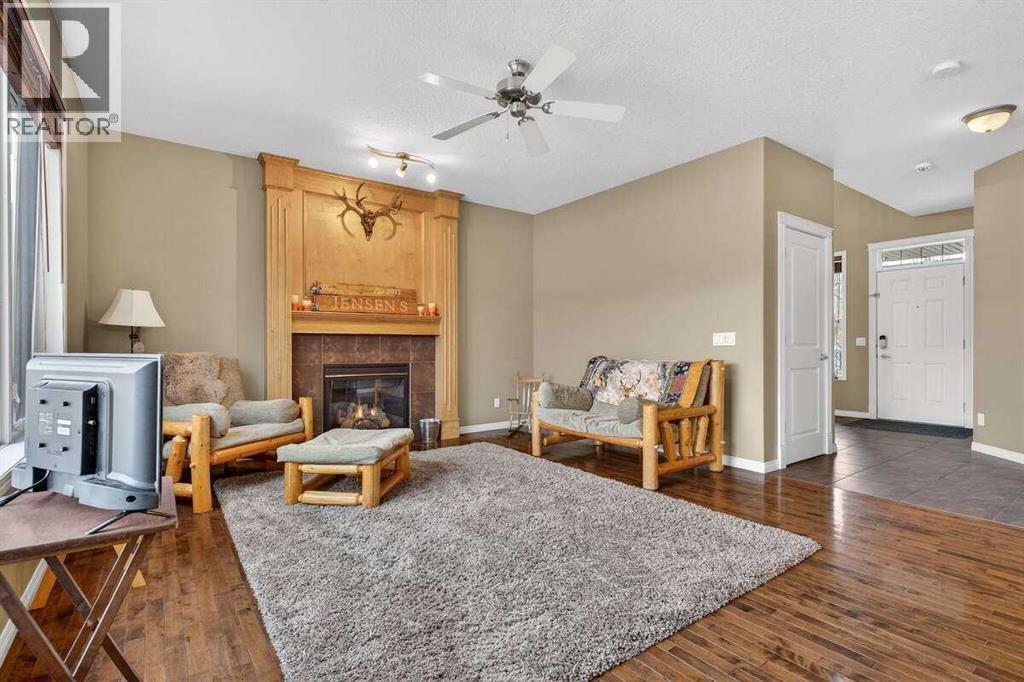 55 Sheep River Cove, Okotoks, Alberta  T1S 2T4 - Photo 11 - A2284784