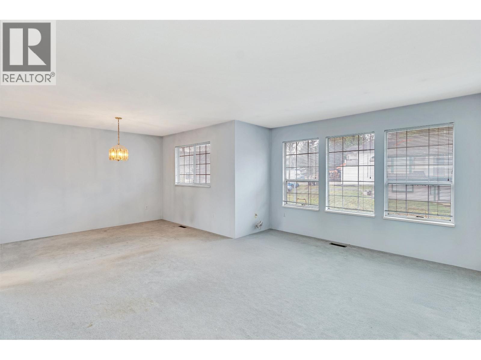 1215 Brand Street, Port Coquitlam, British Columbia V3C 5C4 - Photo 5 - R3092366