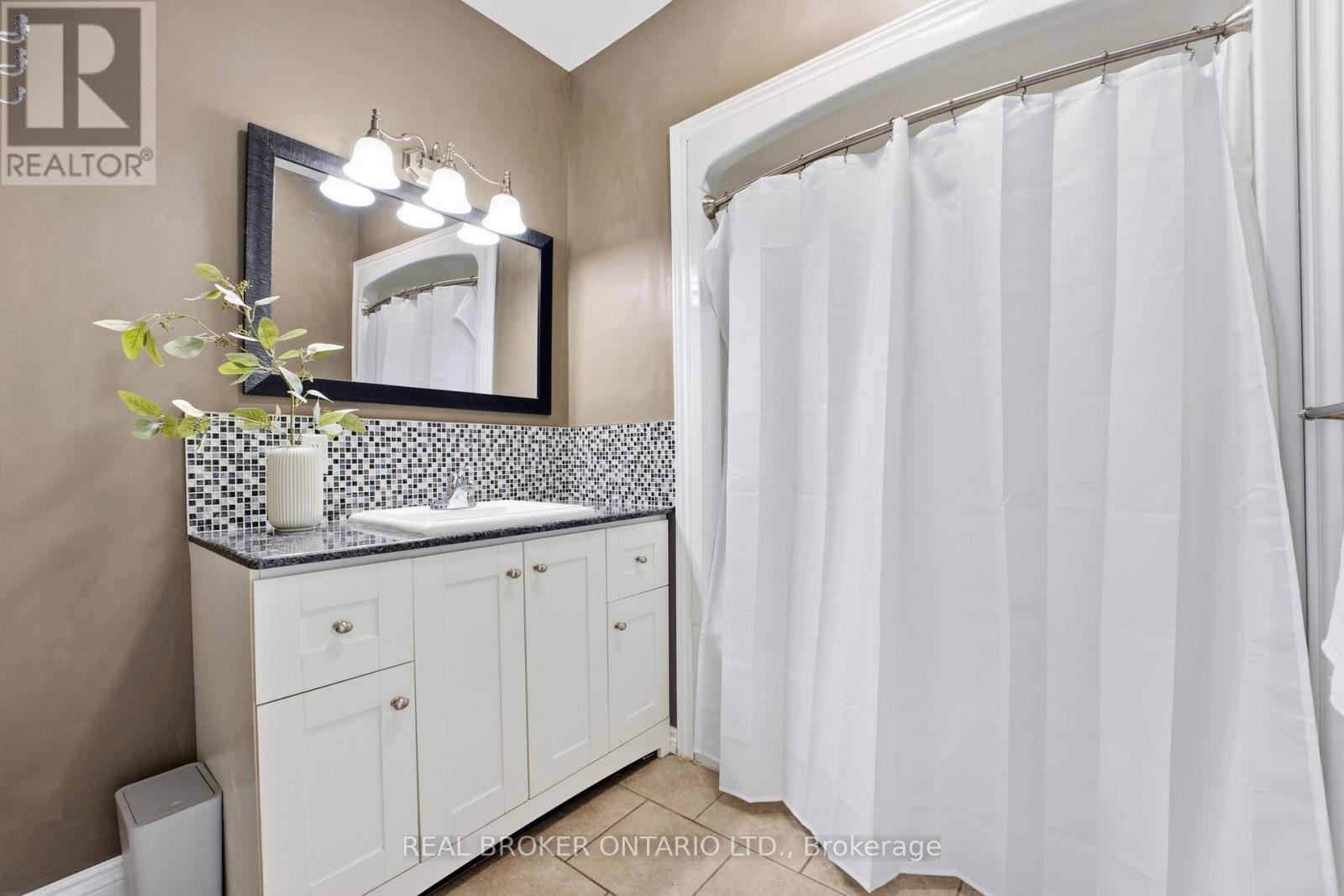 933 Craig Road, North Grenville, Ontario  K0G 1S0 - Photo 27 - X12816444