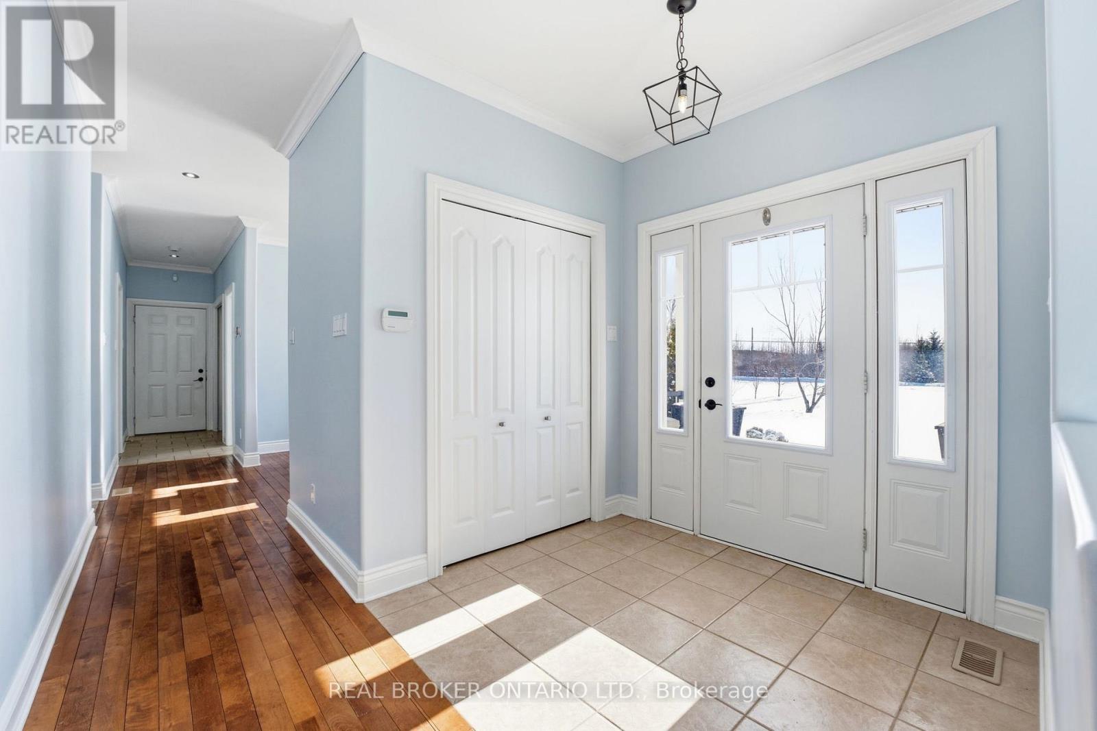 933 Craig Road, North Grenville, Ontario  K0G 1S0 - Photo 5 - X12816444