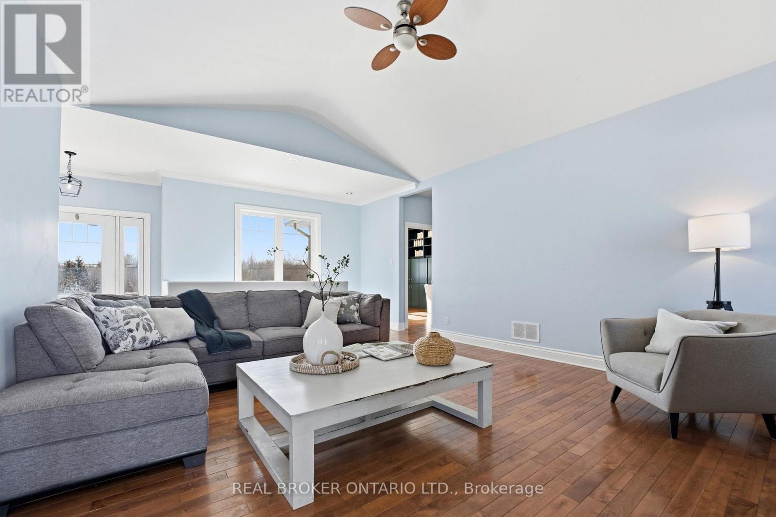 933 Craig Road, North Grenville, Ontario  K0G 1S0 - Photo 8 - X12816444