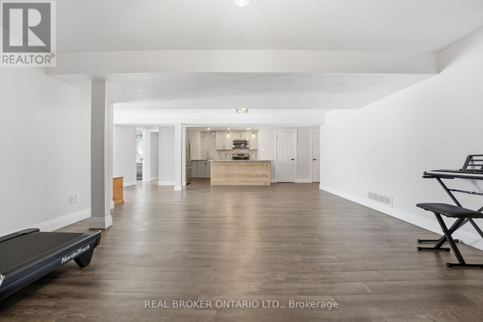 1391 Sutherland Drive, Ottawa, Ontario  K4M 1B3 - Photo 35 - X12816486