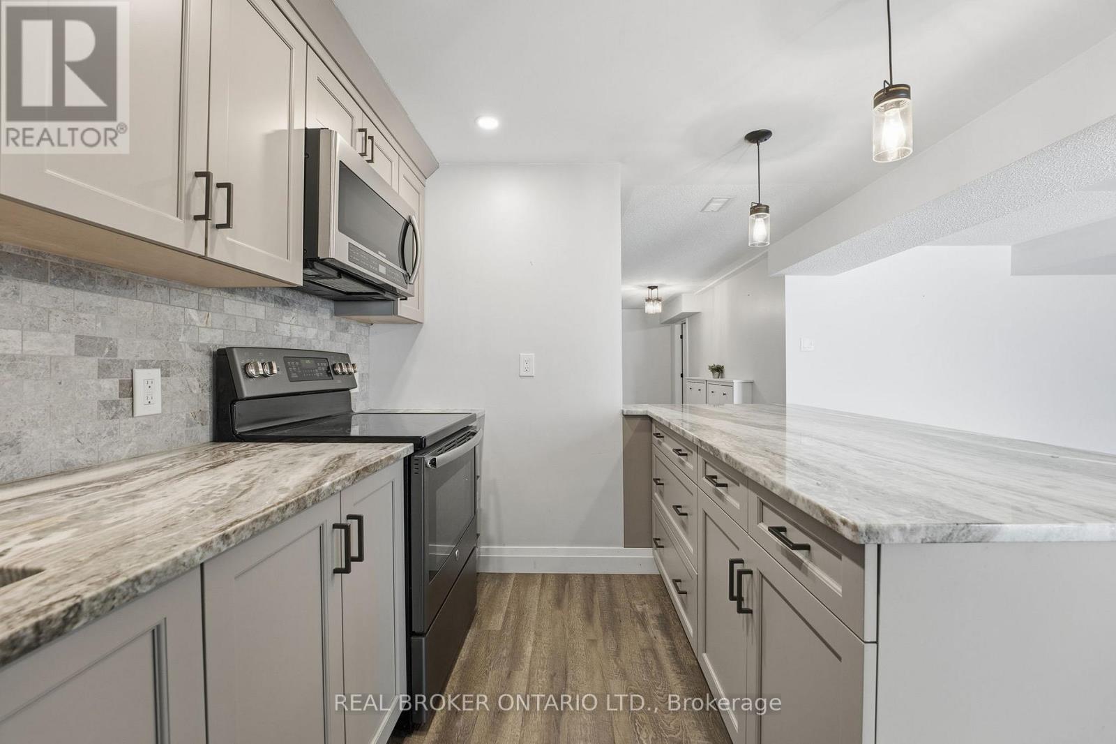 1391 Sutherland Drive, Ottawa, Ontario  K4M 1B3 - Photo 40 - X12816486