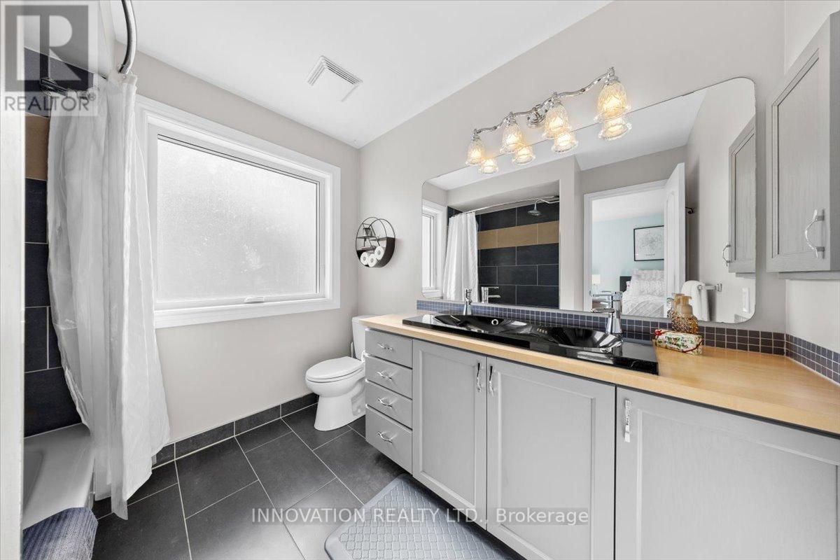 4 Sheppard's Glen Avenue, Ottawa, Ontario  K2M 2M7 - Photo 28 - X12816532