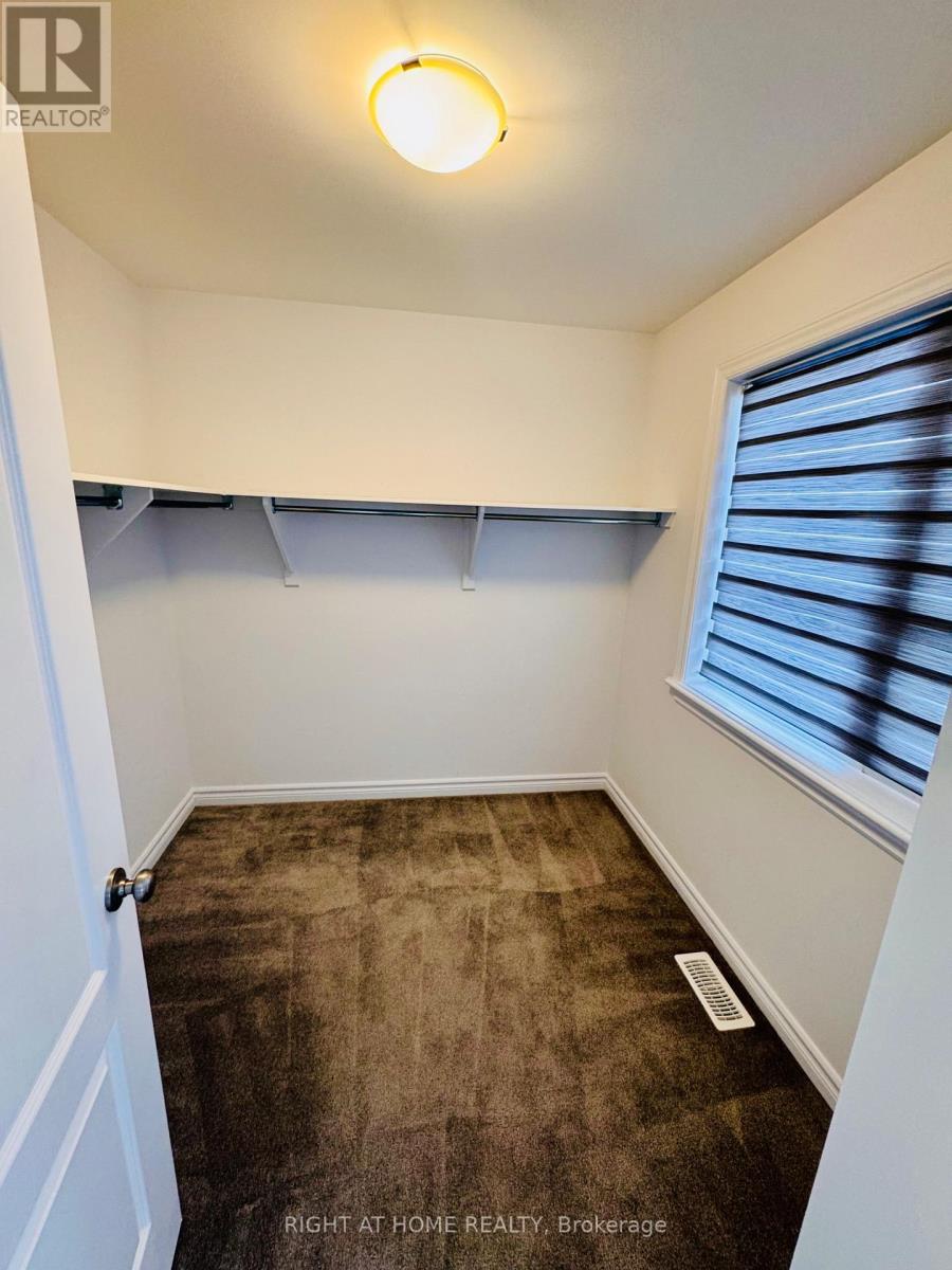 231 Osterley Way, Ottawa, Ontario  K2S 2P3 - Photo 12 - X12816540