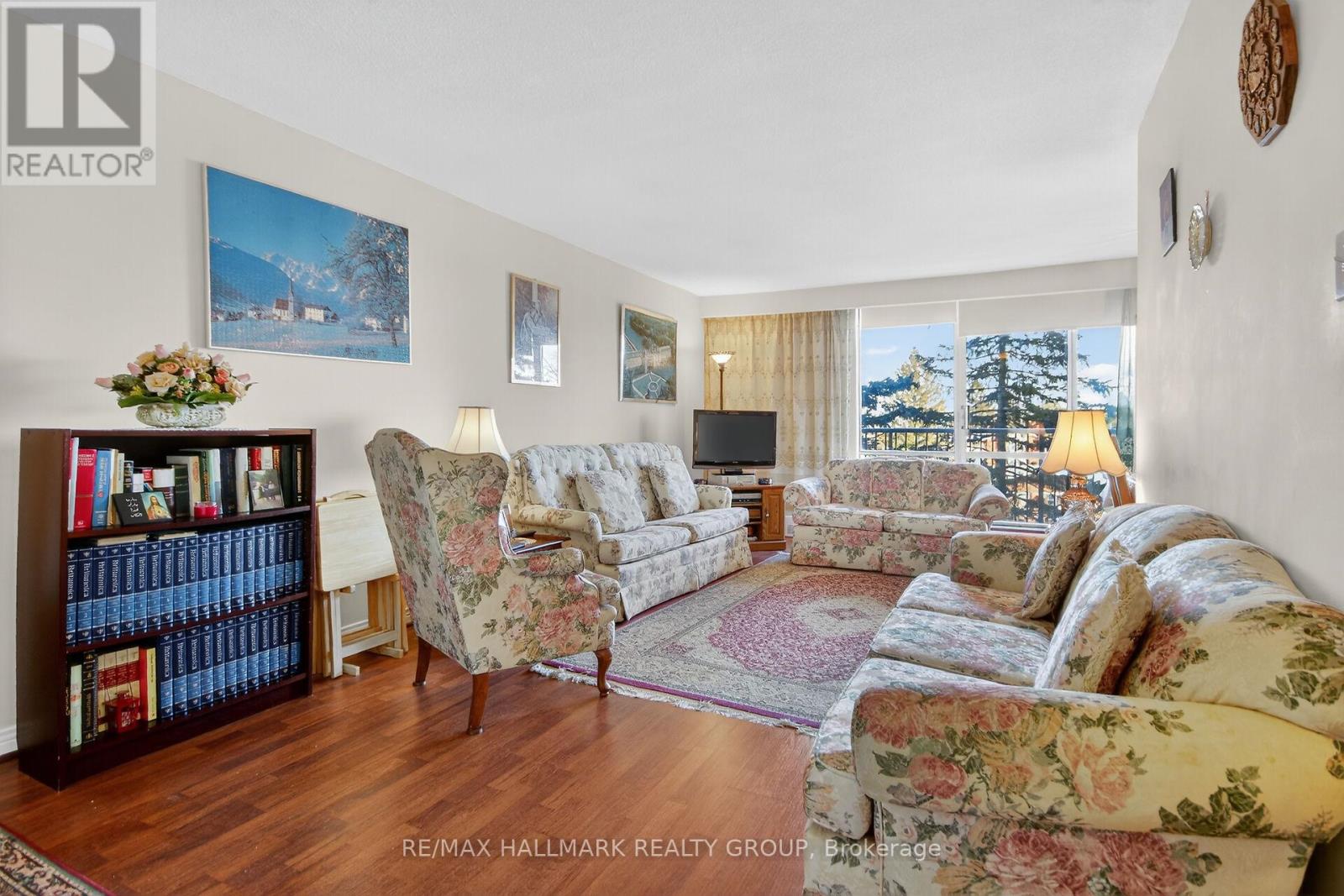 407 - 2400 Virginia Drive, Ottawa, Ontario  K1H 8L3 - Photo 7 - X12816586