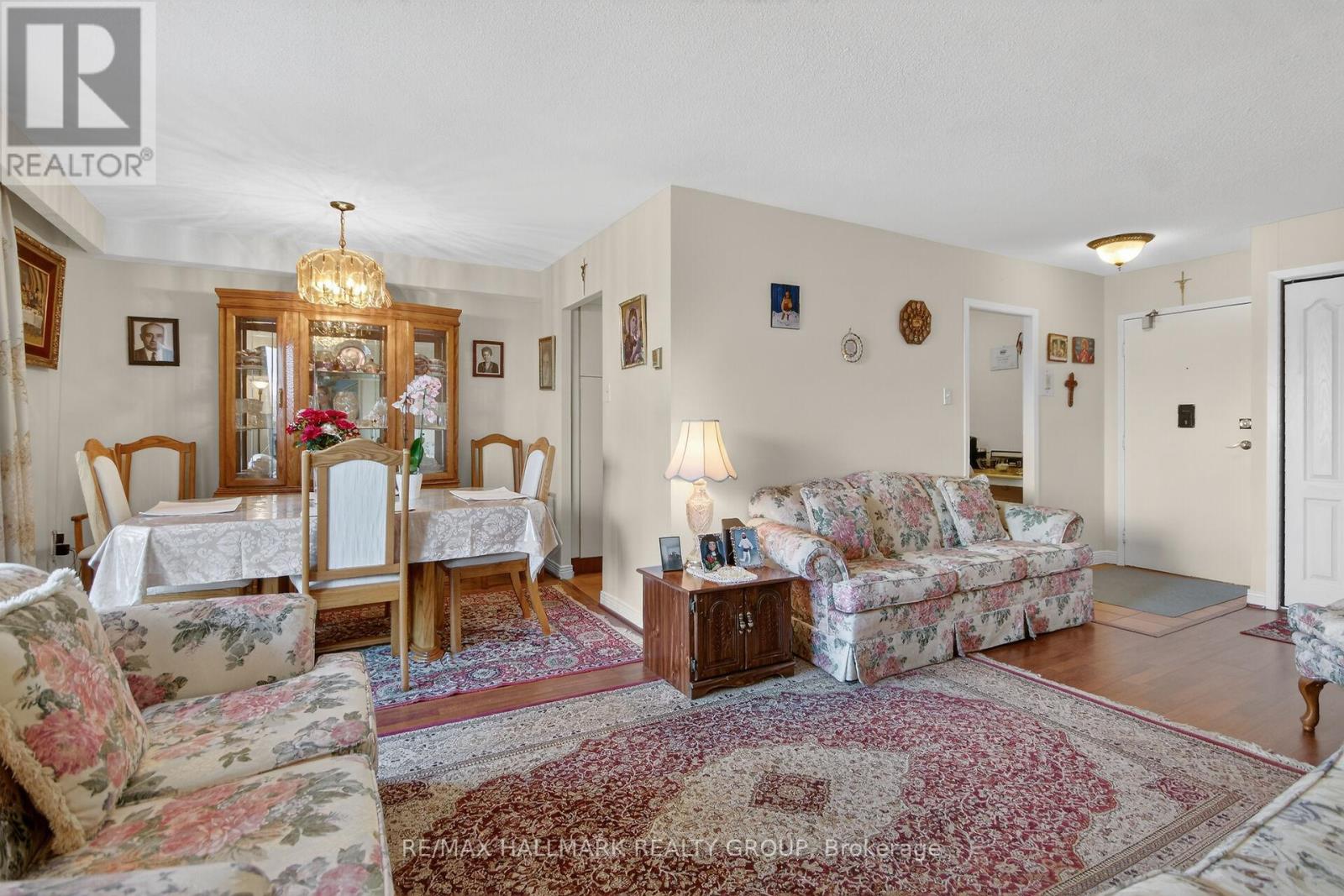 407 - 2400 Virginia Drive, Ottawa, Ontario  K1H 8L3 - Photo 9 - X12816586