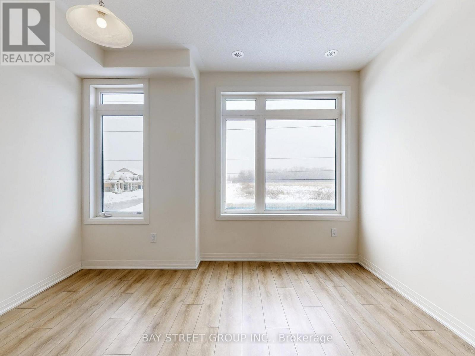 64 Emmas Way, Whitby, Ontario  L1R 0S7 - Photo 14 - E12814436