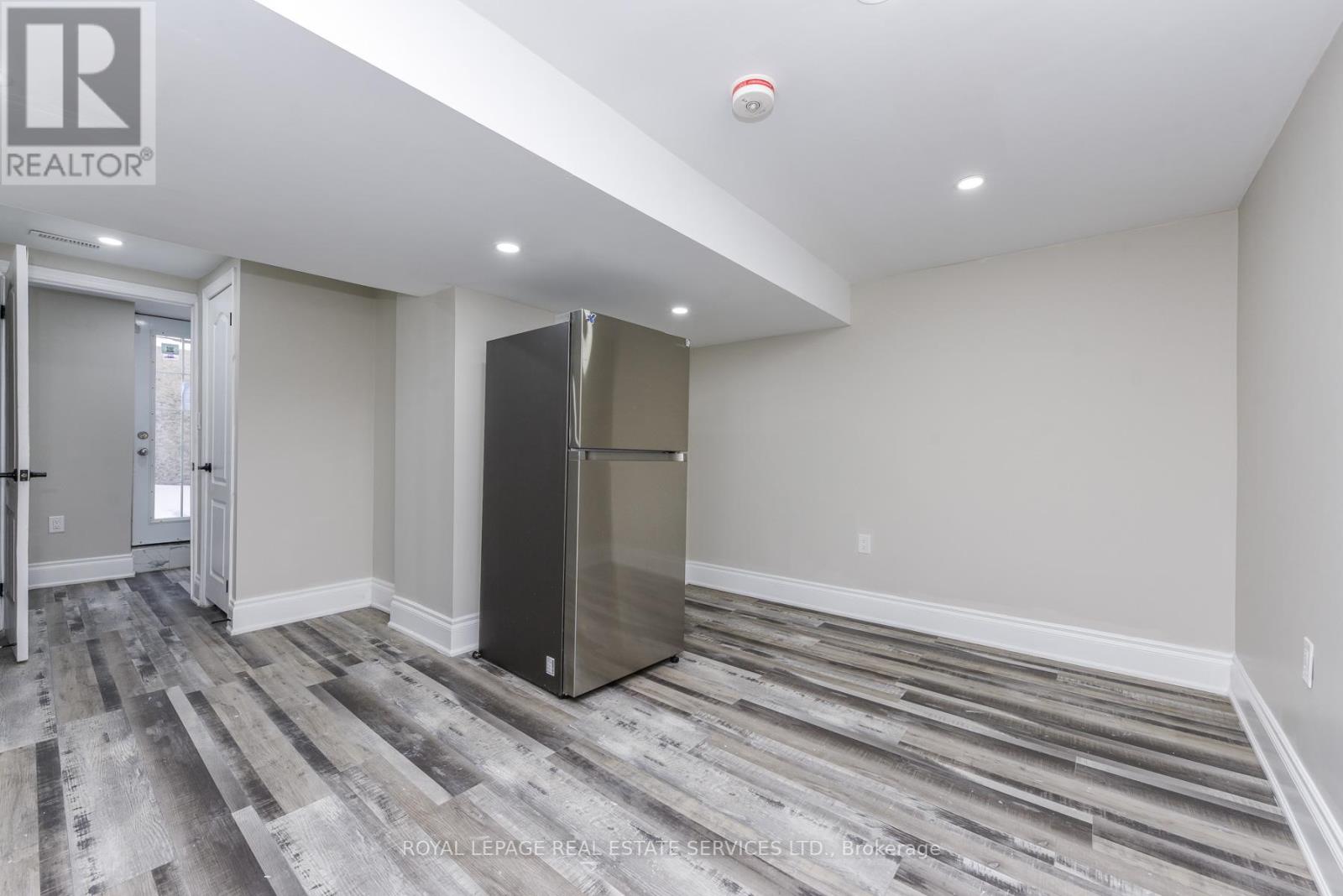 18 Tremont Court, Brampton, Ontario  L6Z 4C8 - Photo 37 - W12798422