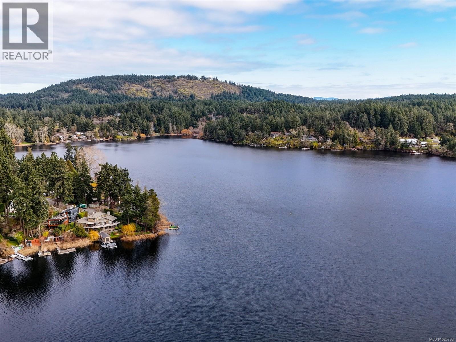 4885 Prospect Lake Rd, Saanich, British Columbia V9E 1J5 - Photo 27 - 1026783