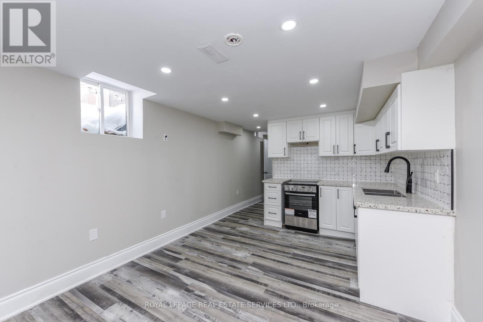 18 Tremont Court, Brampton, Ontario  L6Z 4C8 - Photo 27 - W12798422