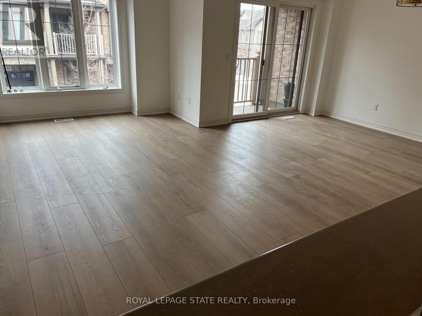 12 Waterview Drive, Hamilton, Ontario  L8E 0J3 - Photo 11 - X12579030