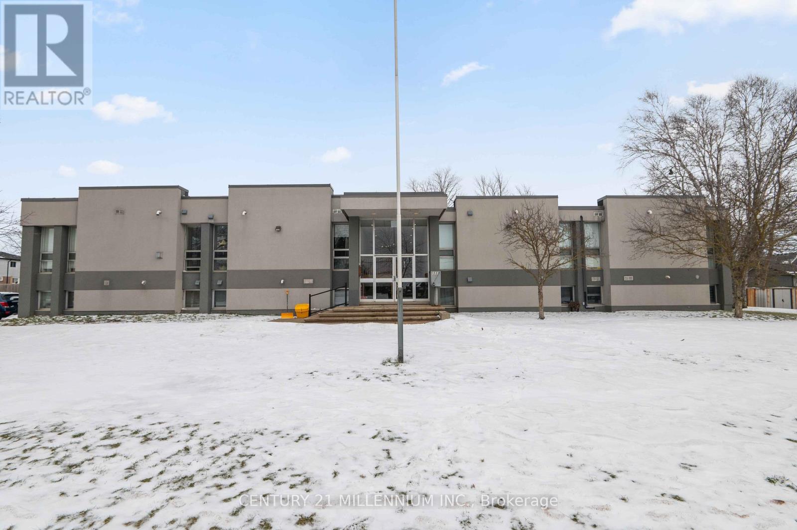 207 - 111 Main Street N, East Luther Grand Valley, Ontario  L9W 6E3 - Photo 2 - X12701114