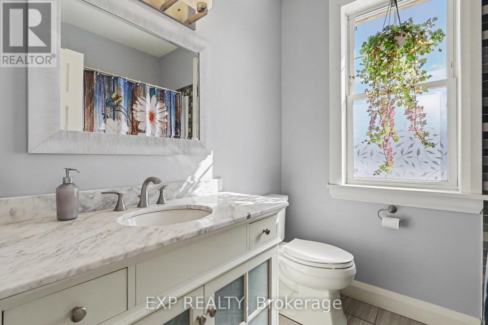 49 D'arcys Way, North Grenville, Ontario  K0G 1J0 - Photo 11 - X12812452