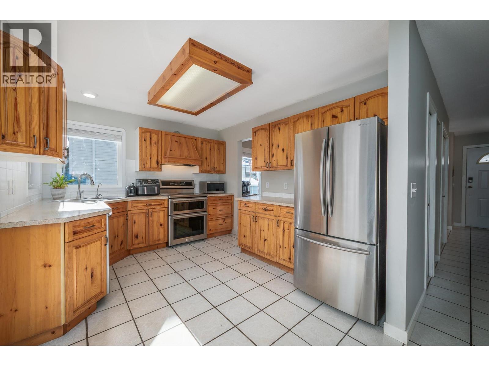 4450 Postill Drive Unit# 9 Kelowna Photo 10