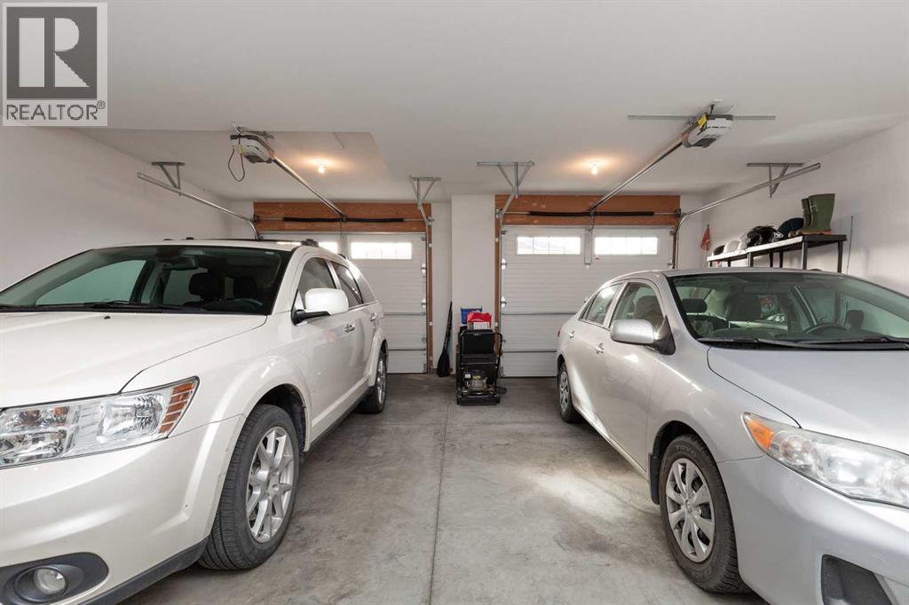 303 Canyon Estates Place W, Lethbridge, Alberta  T1K 7A4 - Photo 33 - A2270847