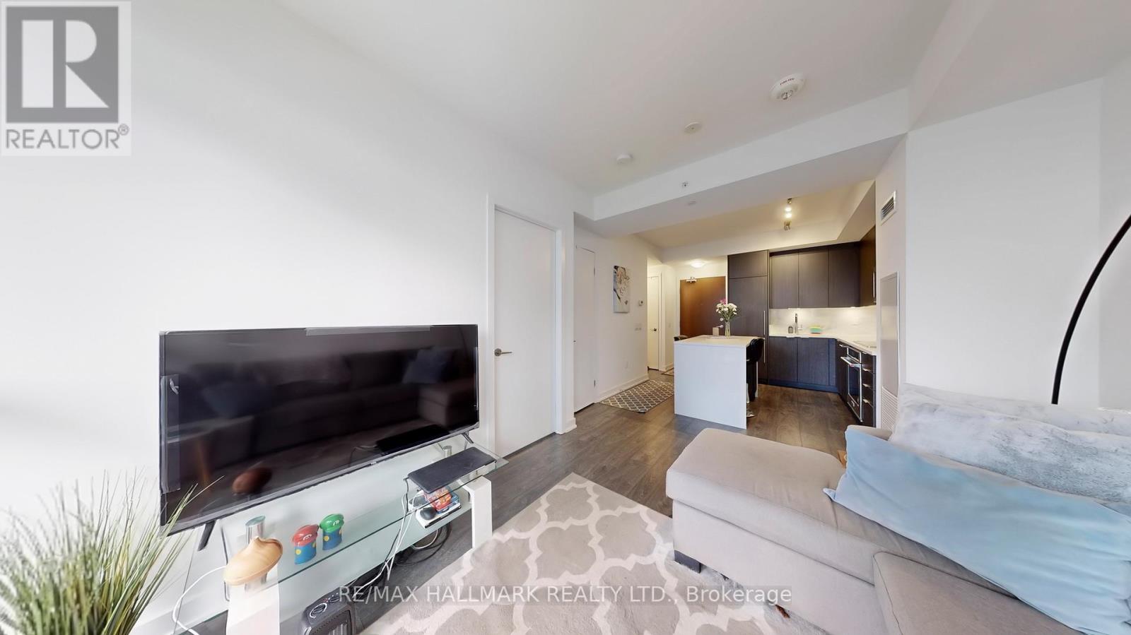 1808 - 38 Iannuzzi Street, Toronto, Ontario  M5V 0S2 - Photo 4 - C12816446