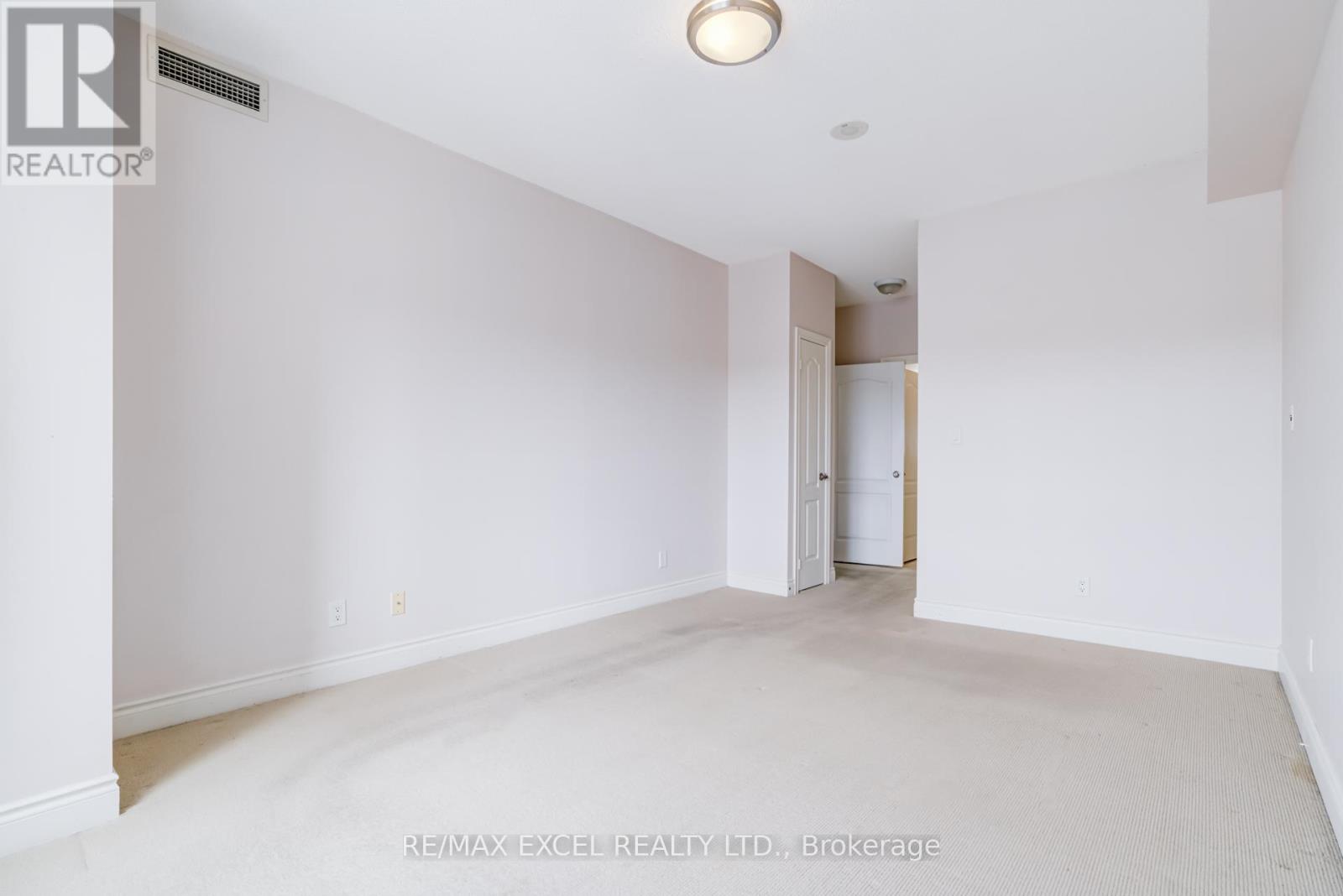 504 - 1105 Leslie Street, Toronto, Ontario  M3C 4G9 - Photo 19 - C12816514