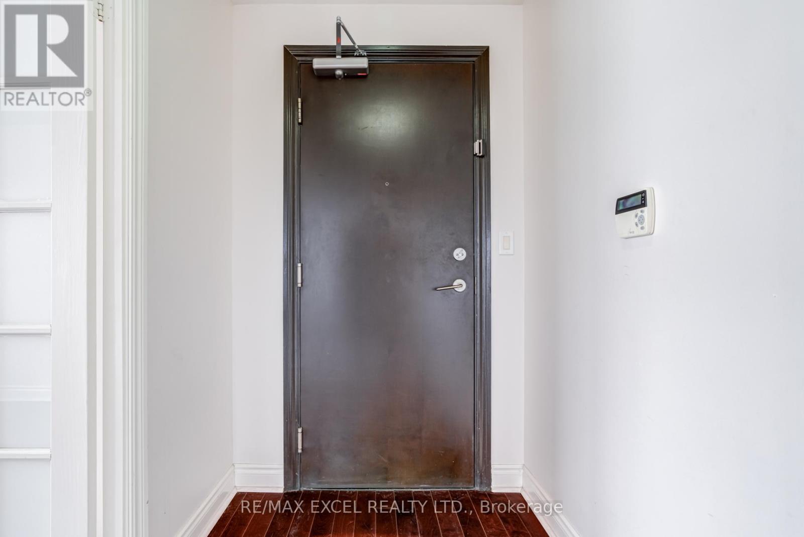 504 - 1105 Leslie Street, Toronto, Ontario  M3C 4G9 - Photo 5 - C12816514